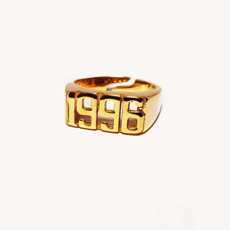 انگشتر زنانه مدل طلاروس سال میلادی 1996