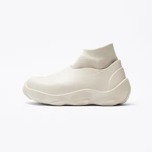 کفش روزمره مردانه زارا مدل SOCK-STYLE RUNING TRAINERS 2023