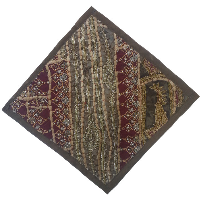 رومیزی سوزن دوزی مدل سرمه عسلی کد POSER6
