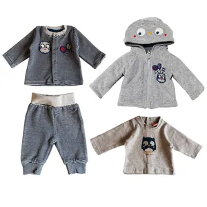 ست 4 تکه لباس نوزادی پسرانه توک توک مدل لوپیل مخمل