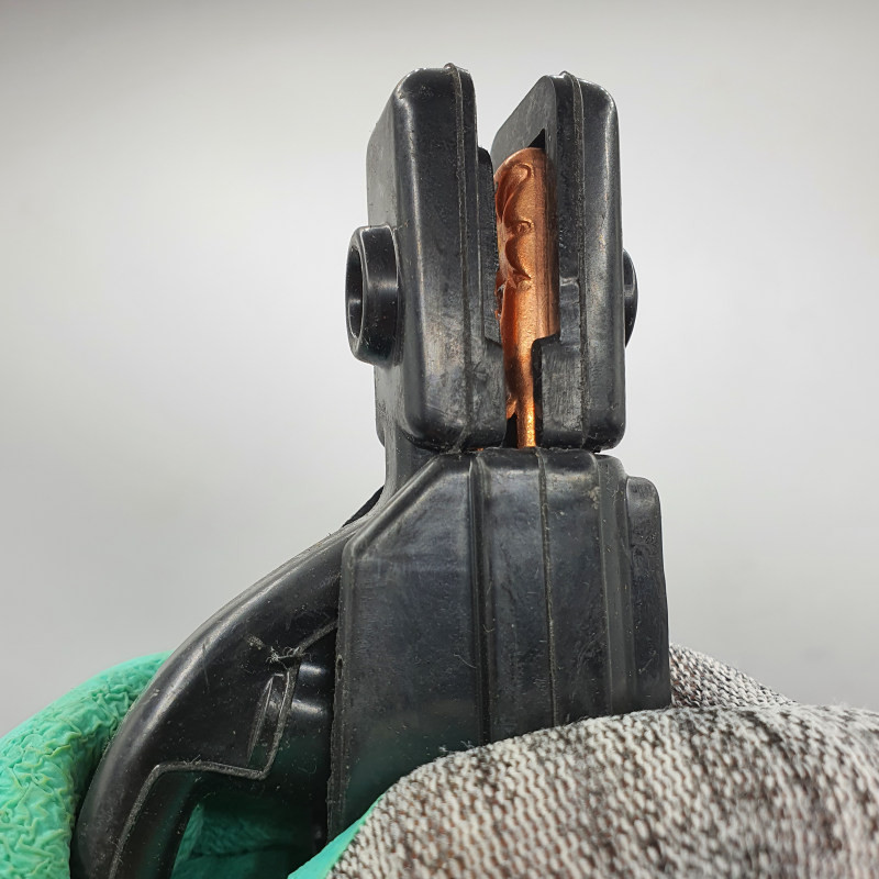 دستگاه اینورتر جوشکاری 300 امپر کریتور کد 0011