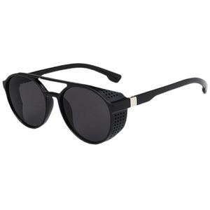 نقد و بررسی عینک آفتابی مردانه مدل بغلدار 01 توسط خریداران