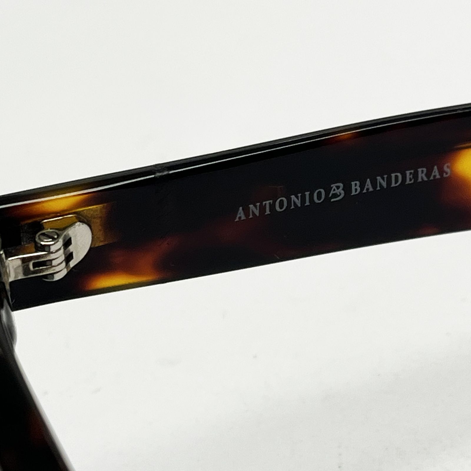 عینک آفتابی آنتونیو باندراس مدل 882206 - - 2