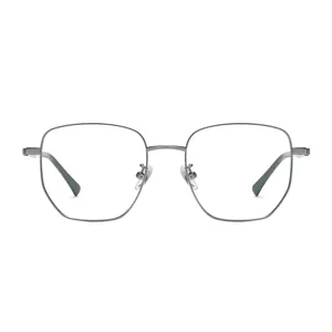 فریم عینک طبی مدل LD216C07P81 مناسب برای فرم انواع صورت