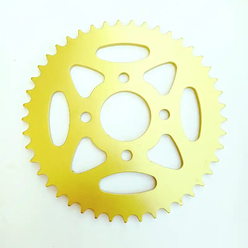 دنده زنجیر عقب موتورسیکلت مدل 45t طرح 4 پیچ مناسب برای تریل روان