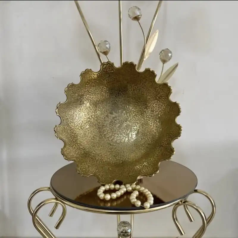 میوه خوری برنجی مدل طاووس