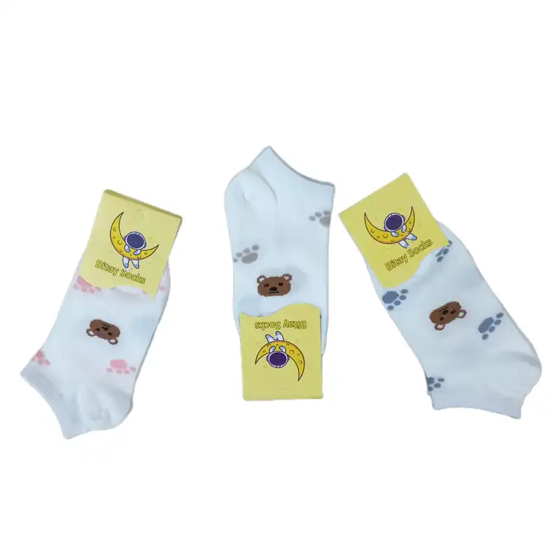 جوراب بچگانه مدل رد پا بسته 3 عددی