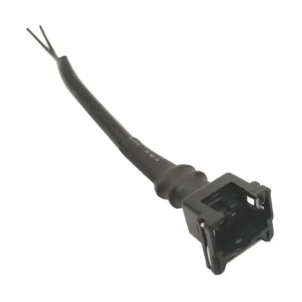 سوکت خودرو پاسیکو مدل P371 مناسب برای پراید