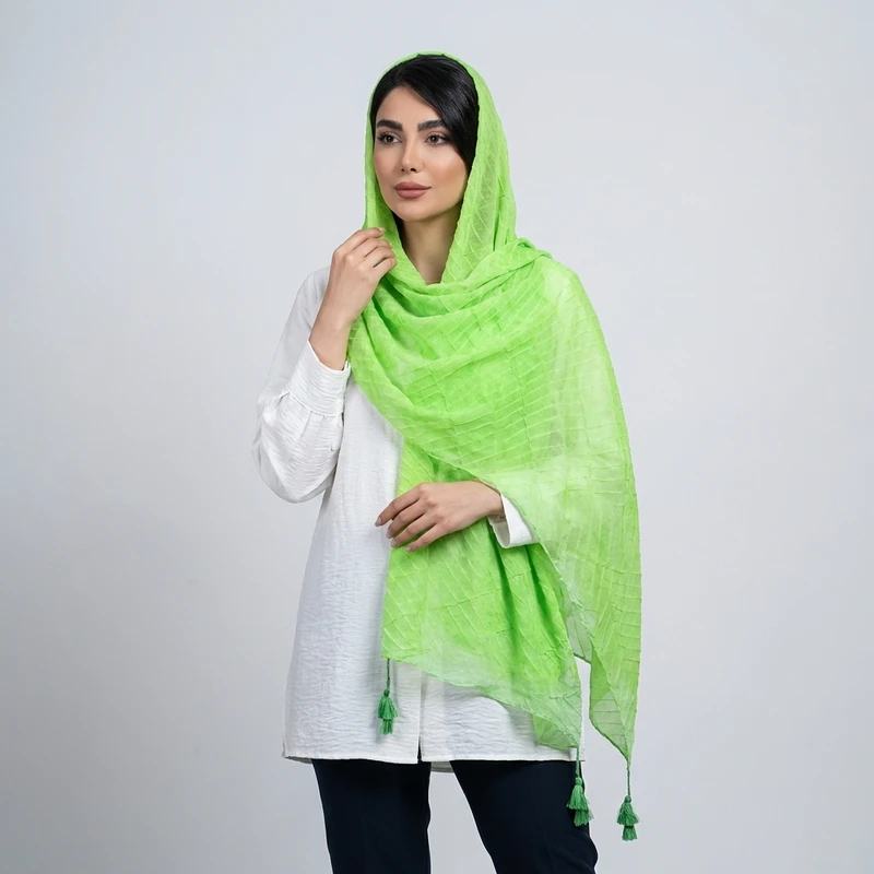روسری زنانه مدل پلیسه منگوله دار
