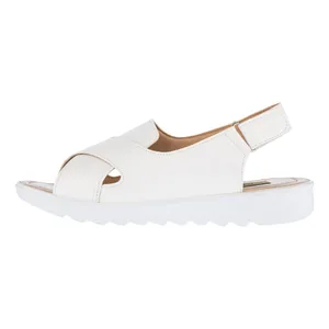 صندل زنانه کروماکی مدل km450