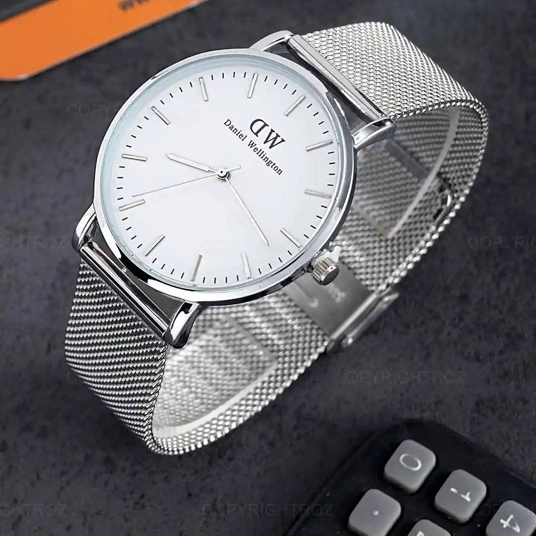 ساعت مچی عقربه ای زنانه مدل حصیری Nn05 ساعت مچی عقربه ای زنانه مدل حصیری Nn05