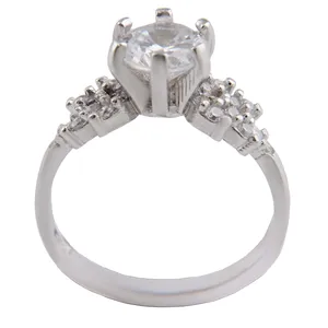 انگشتر نقره زنانه بازرگانی میلادی مدل نگین برلیان اتمی ابکاری رادیوم طرح نامزدی کد AWR_1431