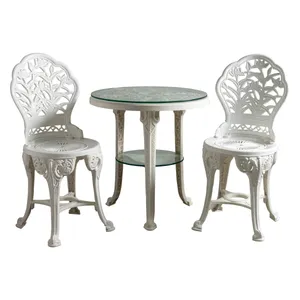 میز و صندلی ناهارخوری دو نفره مدل کلاسیک