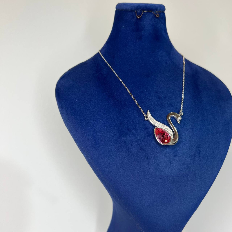 گردنبند دخترانه ژوپینگ مدل قو طرح سوار گردنبند دخترانه ژوپینگ مدل قو طرح سوار