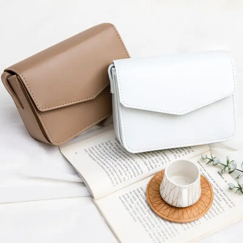 کیف رودوشی زنانه مدل روت