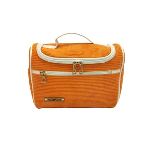 کیف لوازم آرایش و گریم زنانه مدل M.M-K45