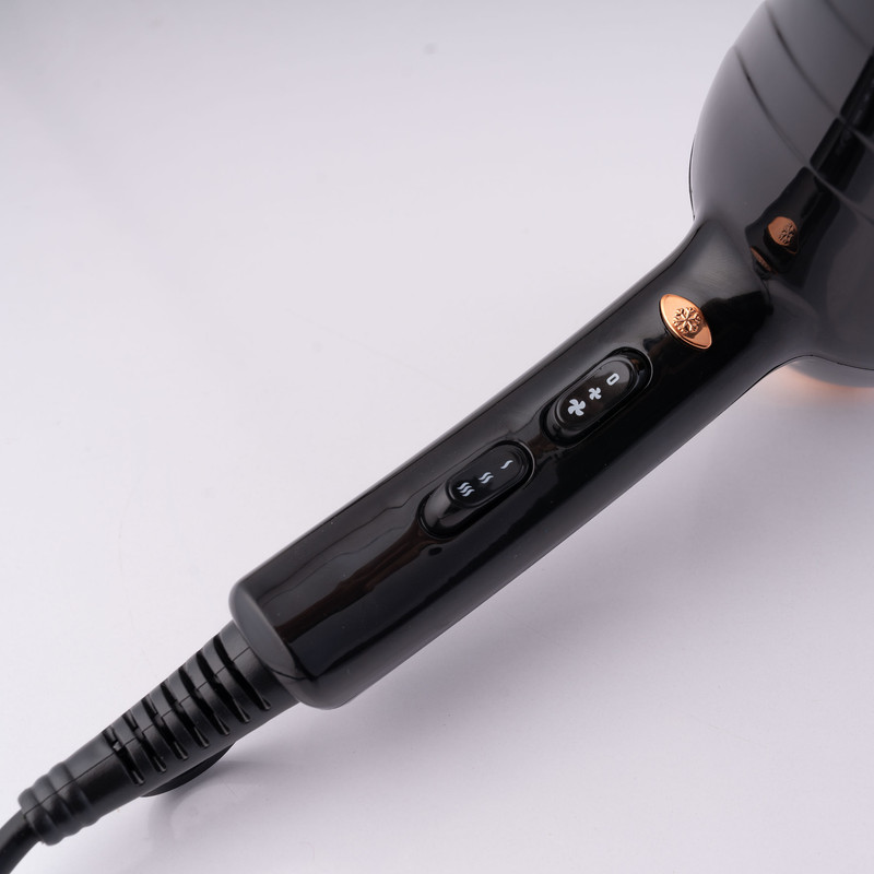 سشوار حرفه ای وینینگ استار مدل ST-5706