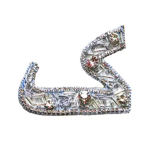 گل سینه زنانه مدل ک