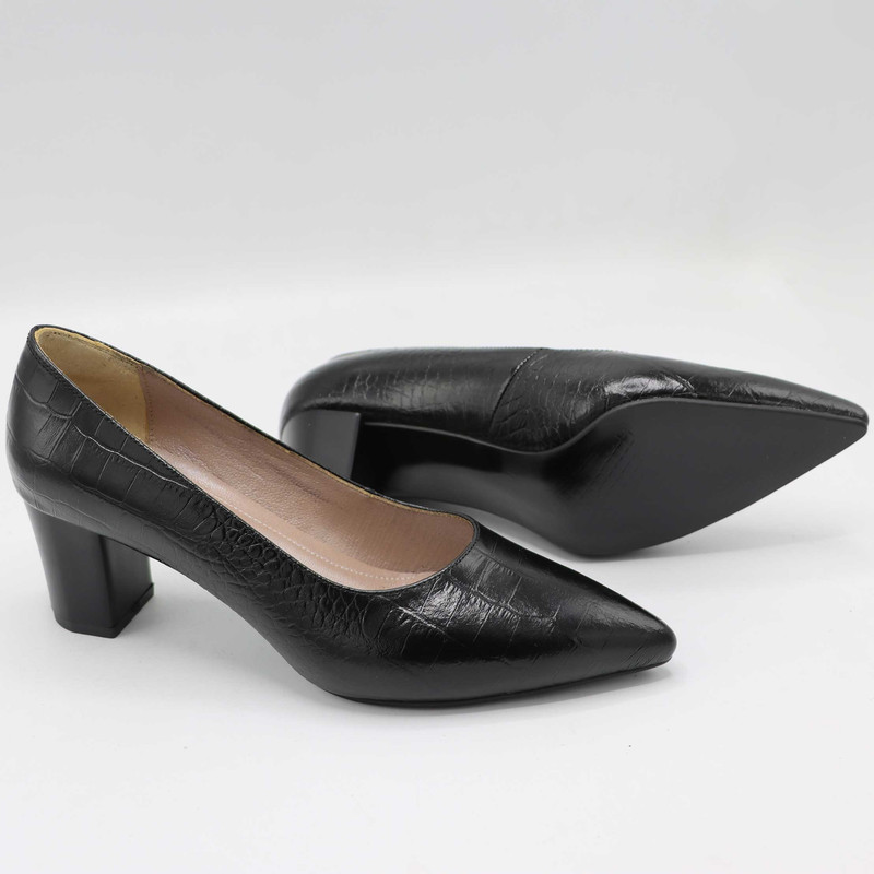 کفش زنانه مدل آفتاب رنگ مشکی