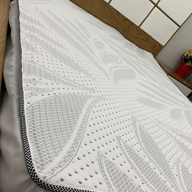 محافظ تشک لایت نایت مدل L ضدآب دو نفره سایز 200x140 سانتی متر