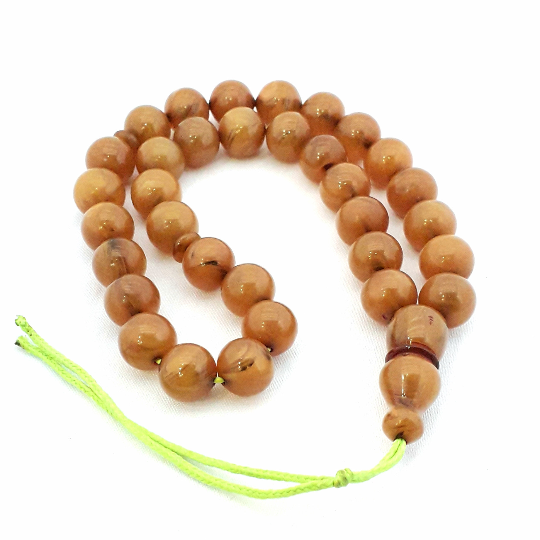 تسبیح کیان جواهر مدل کهربا