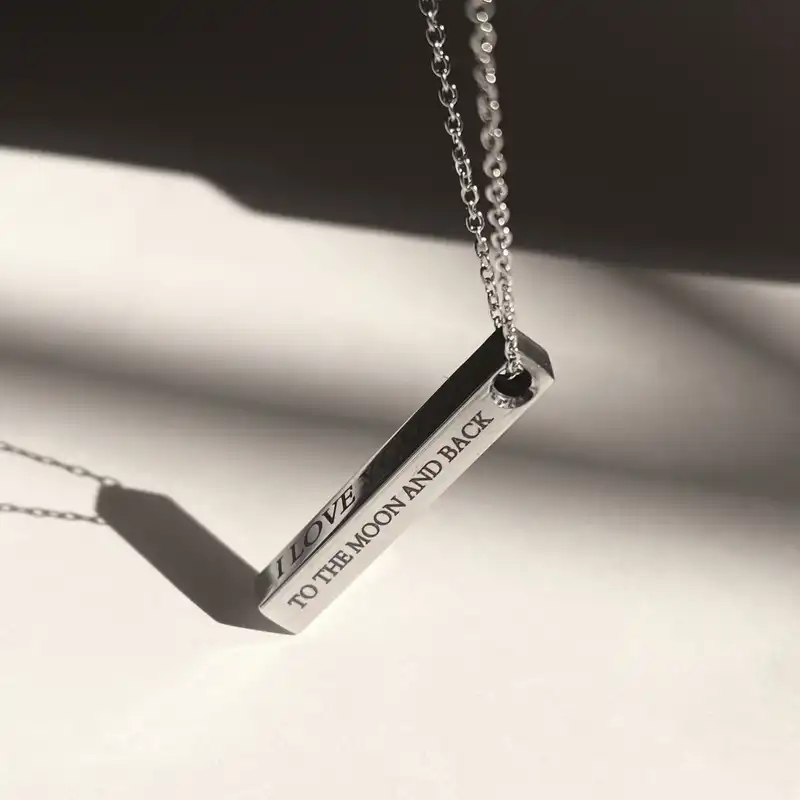 گردنبند مدل مکعب عشق I love you