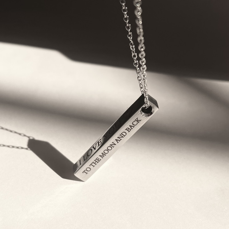 گردنبند مدل مکعب عشق I love you