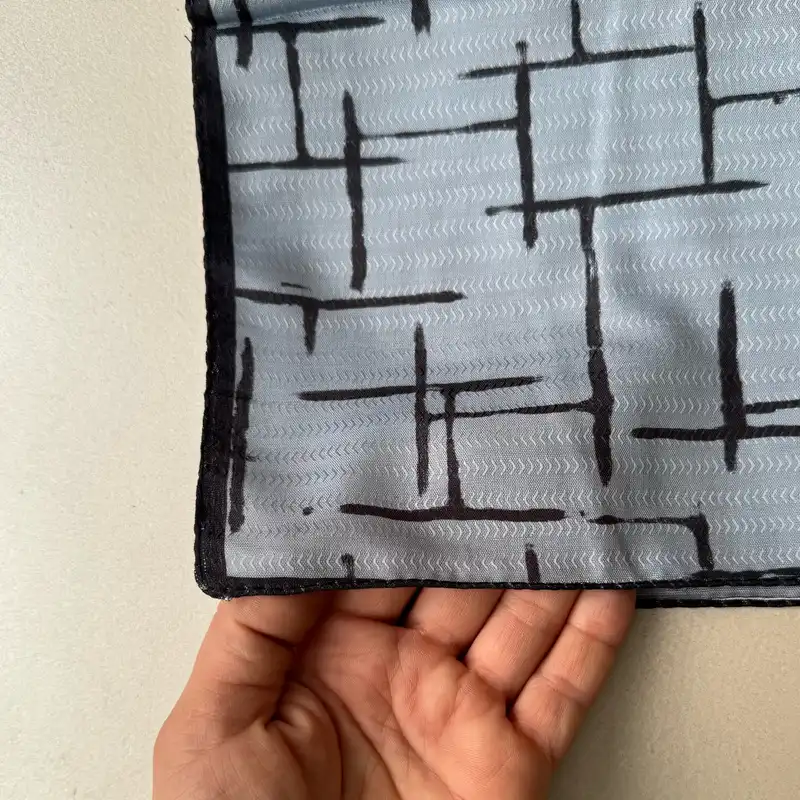 روسری زنانه مدل مینی اسکارف نخی خط دار مهمانی اسپرت کد 19