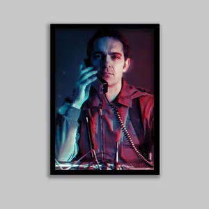 تابلو مدل برلین سریال خانه کاغذی Money Heist کد LA-G10633-2