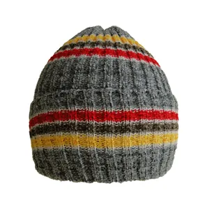 کلاه بافتنی بچگانه مدل کلاسیک نقلی300