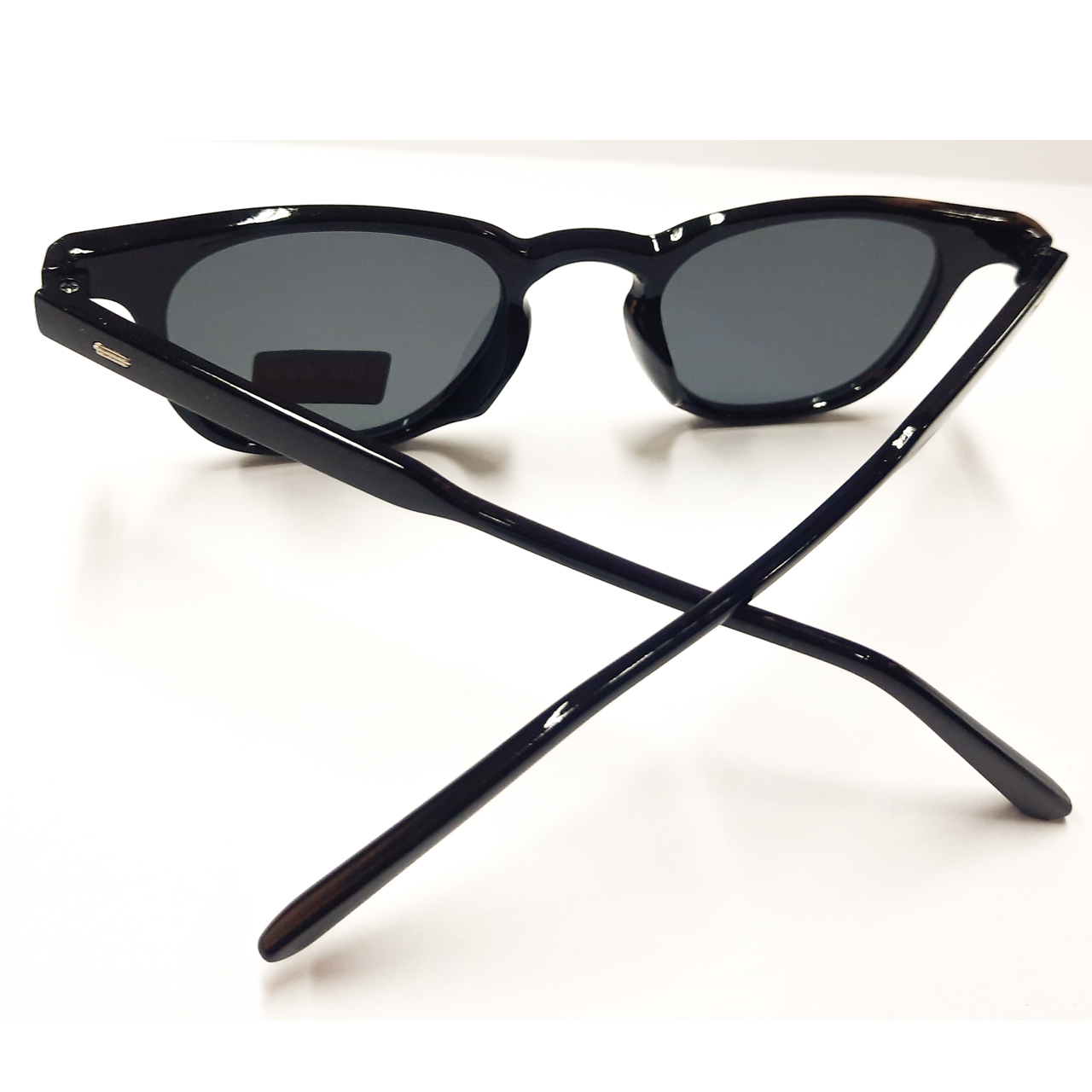 عینک آفتابی زنانه مدل M900