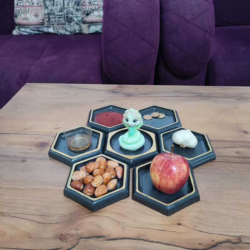 مجموعه ظروف هفت سین هفت پارچه  مدل کندو