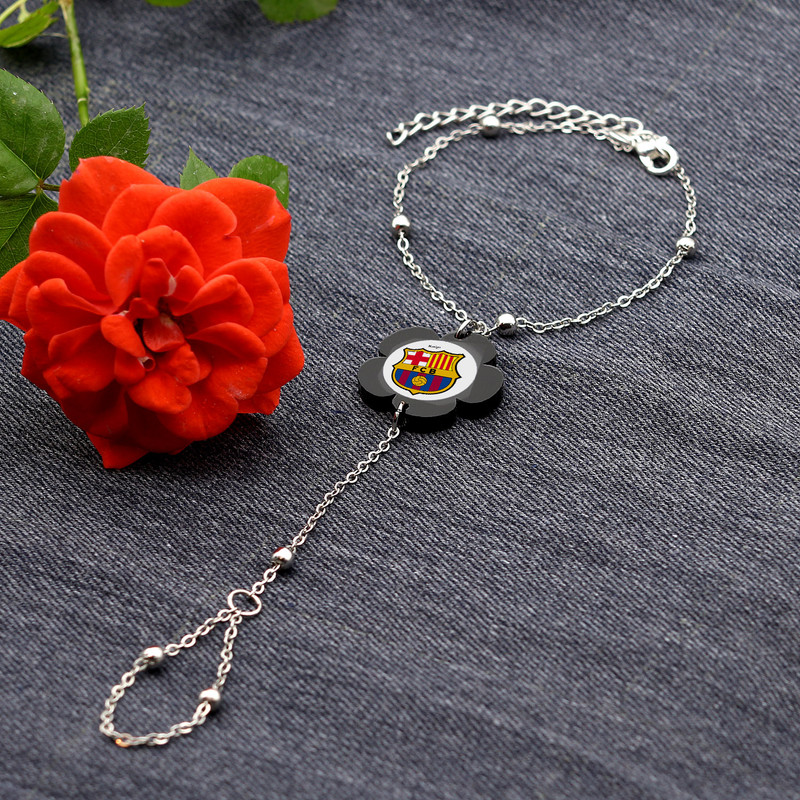 دستبند زنانه ناکسیگو مدل تمیمه طرح بارسلونا کد TM11126