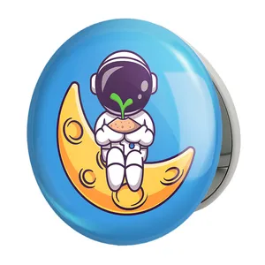 آینه جیبی خندالو طرح فضانورد مدل تاشو کد 25089 