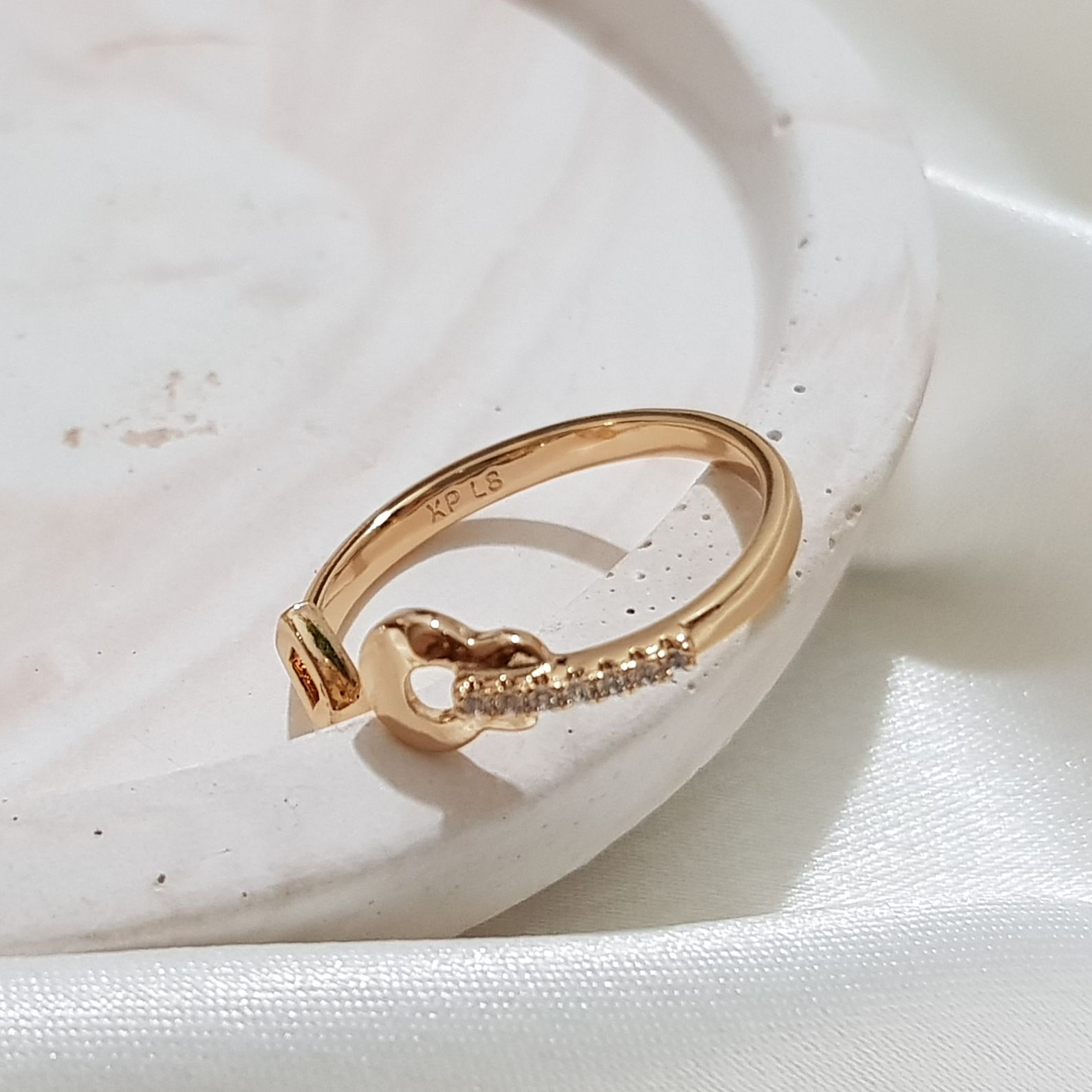 انگشتر زنانه ژوپینگ مدل گیتار و نت موسیقی 501 -  - 4