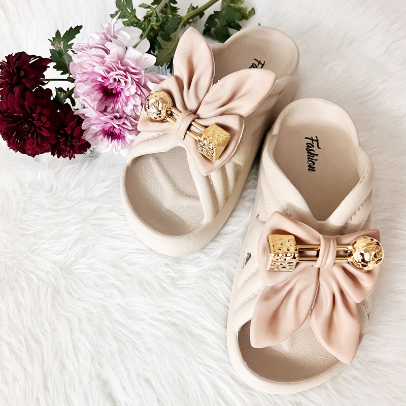 دمپایی زنانه پاپا مدل آیناز کد 222