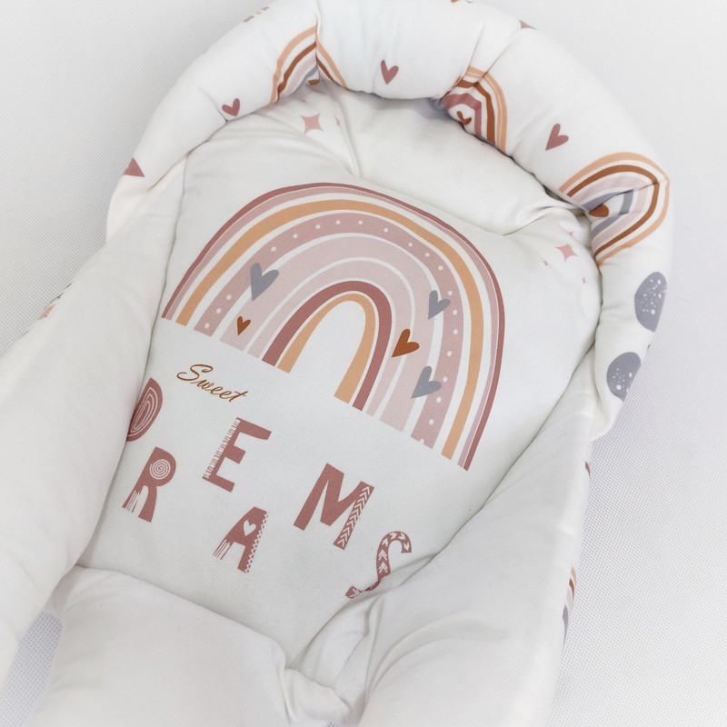 آغوشی نوزاد مدل رنگین کمان