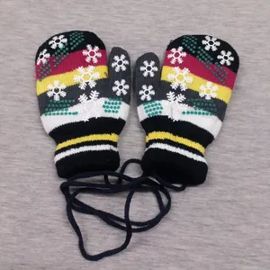 دستکش بافتنی بچگانه کد 1365