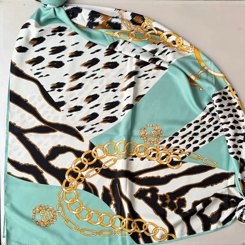 روسری زنانه مدل ابریشم توییل پلنگی زنجیره ای مجلسی مهمانی قواره 130 بزرگ کد 2