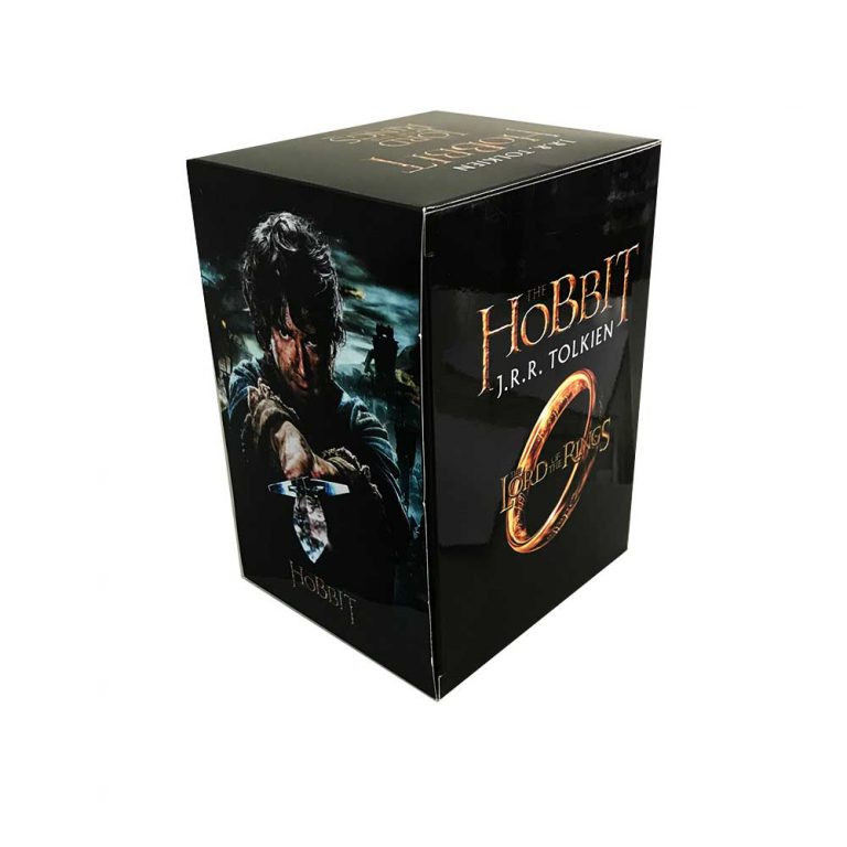 کتاب  The Lord of The Rings اثر j r r tolkien  انتشارات  tolkien  چهار جلدی