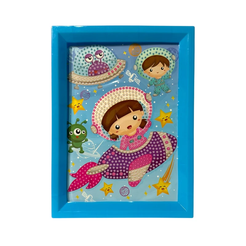 بازی آموزشی مدل ساخت تابلو نقاشی الماسی قاب دار طرح کودک فضانورد