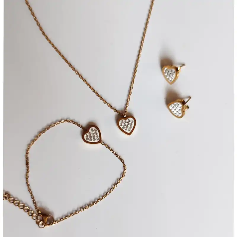 نیم ست زنانه مدل قلب کد DA091