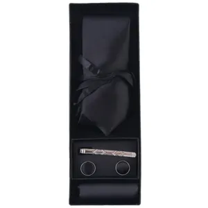 ست کراوات و دستمال جیب و دکمه سردست مردانه مدل F-101945