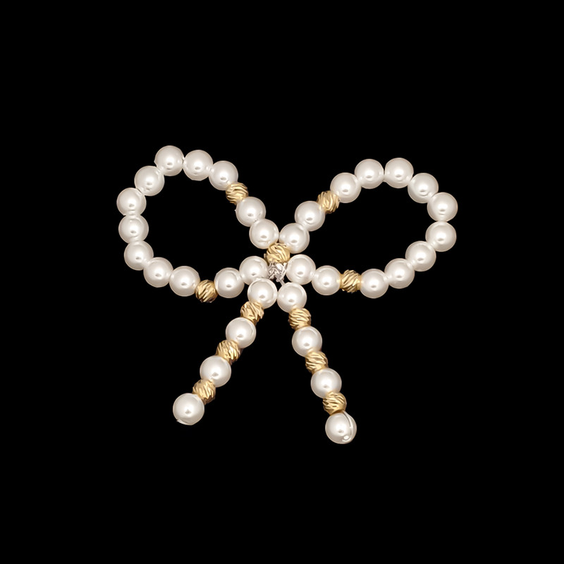 آویز گردنبند طلا 18 عیار زنانه ناریا طرح پاپیون