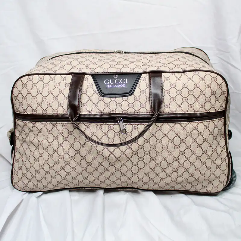 ساک سفری چرخ دار مدل D-2696