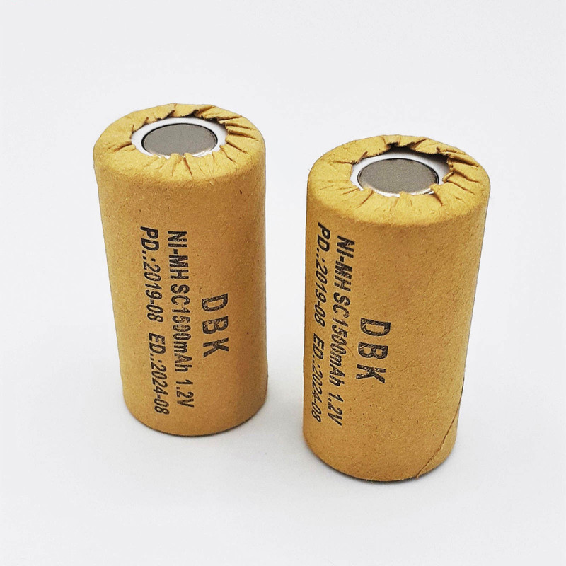 باتری 1.2 ولت 1500 میلی آمپر ساعت مدل A8 بسته سه عددی