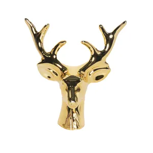 مجسمه مدل سرگوزن