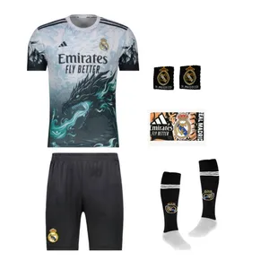 ست 5 تکه لباس ورزشی پسرانه مدل دراگون رئال مادرید طرح امباپه شماره 10با بازوبند کد 2026YK