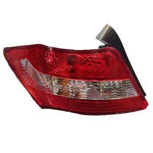 چراغ خطر عقب راست خودرو کروز پلاس کد CR501127 مناسب برای ساینا 
