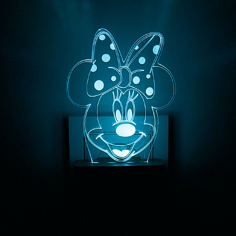 چراغ خواب اتاق کودک طرح میکی موس مدل دیواری